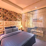 Golden Crown Hotel Saigon