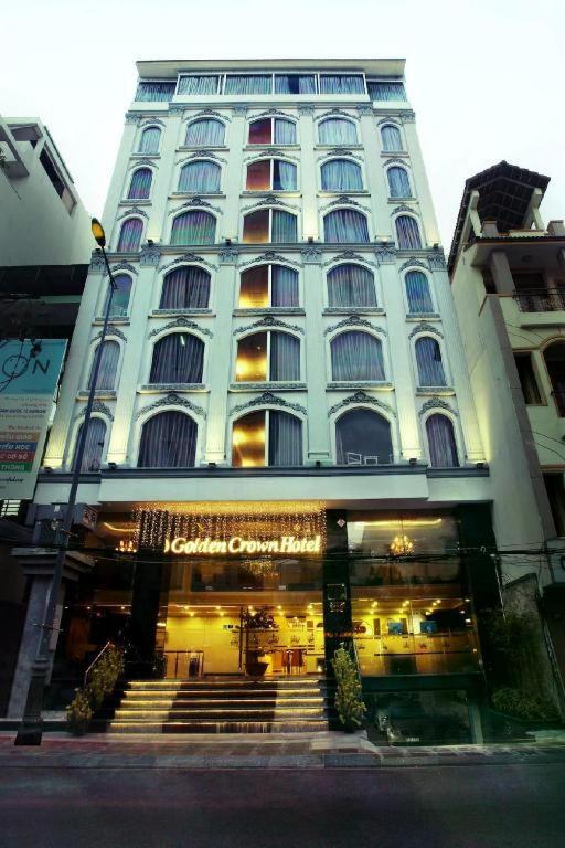Golden Crown Saigon Khách sạn 3*