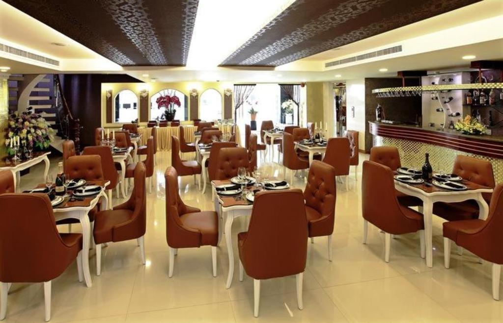 Golden Crown Saigon TP. Hồ Chí Minh