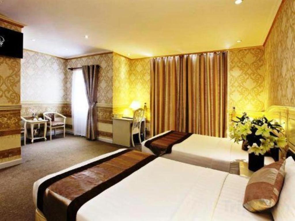 Golden Crown Saigon Khách sạn TP. Hồ Chí Minh