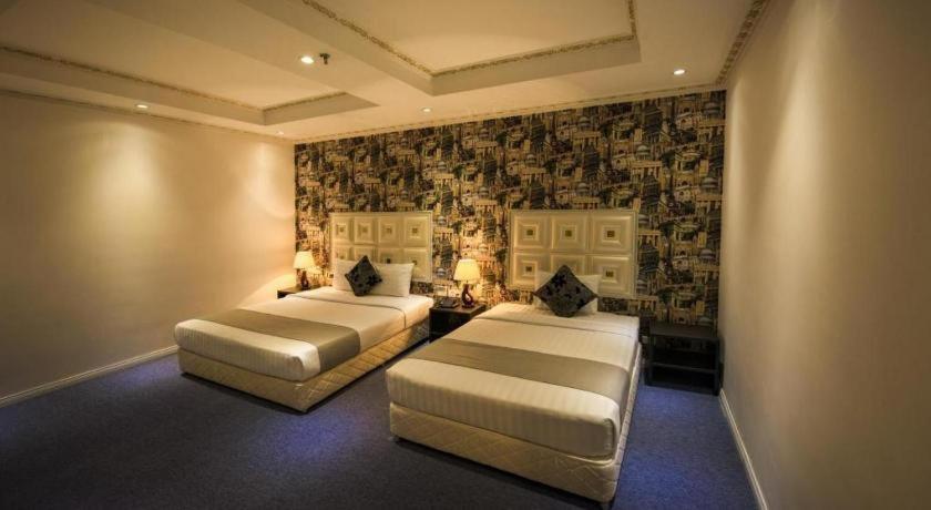 Golden Crown Saigon TP. Hồ Chí Minh